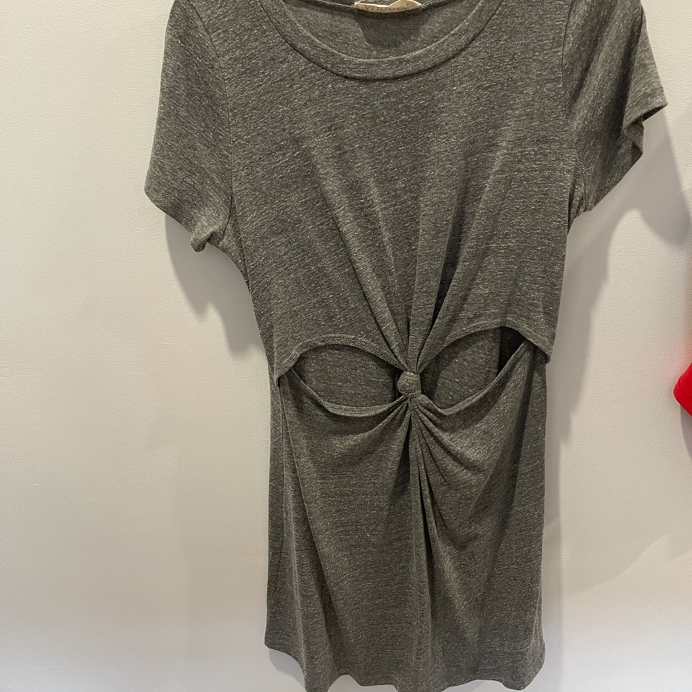 Short sleeve cut out dress